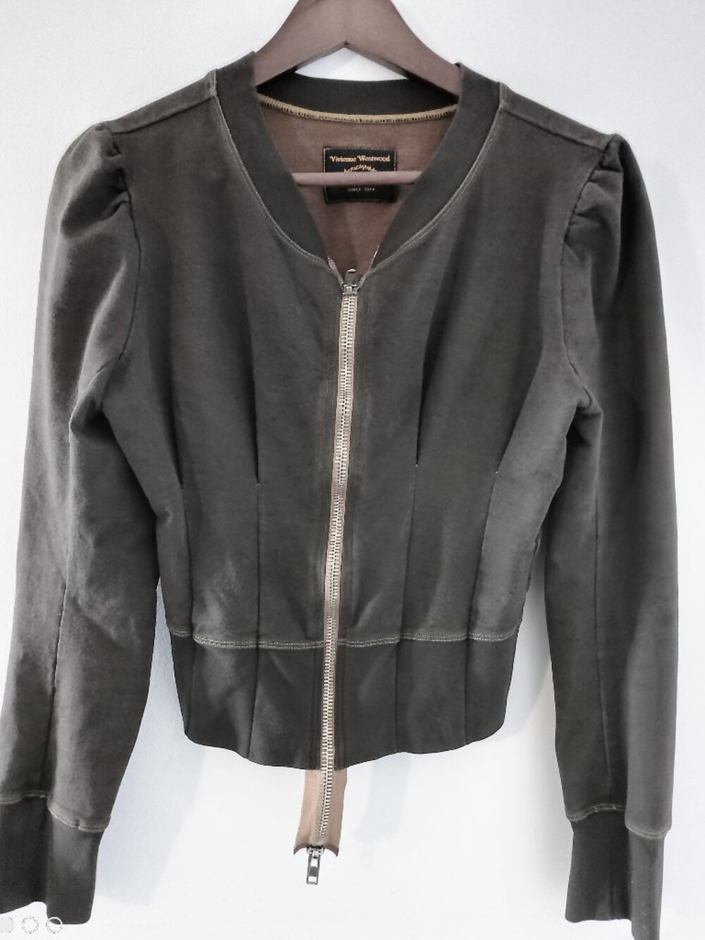 VIVIENNE WESTWOOD ZIP TOP